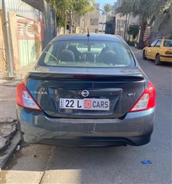 نيسان فيرسا